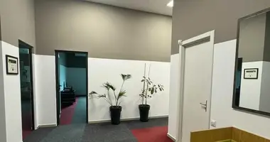 Pomieszczenie biurowe 265 m² w Tbilisi, Gruzja