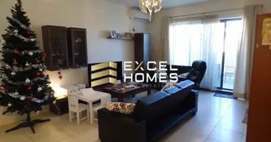 Penthouse 3 bedrooms in Attard, Malta