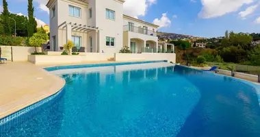 3 bedroom apartment in koinoteta talas, Cyprus