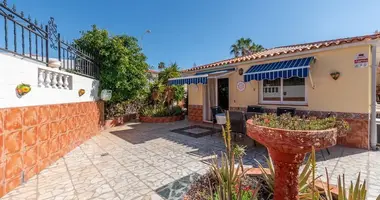 Villa 3 bedrooms in Canary Islands, Spain