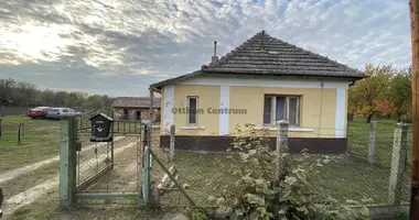 Casa 3 habitaciones en Tapioszele, Hungría