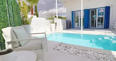 2 bedroom house in Chloraka, Cyprus