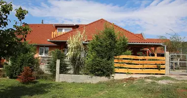 4 room house in Cserkut, Hungary