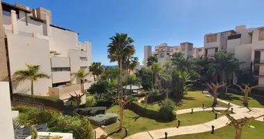 Apartamento 2 habitaciones en Estepona, Španjolska