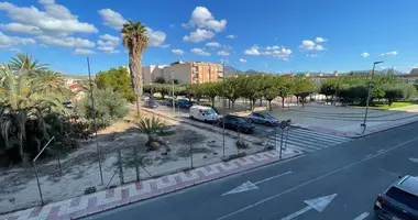 Apartamento 4 habitaciones en Campello, España