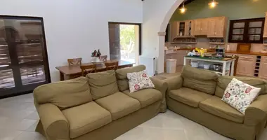 3 bedroom bungalow in Goudi, Cyprus