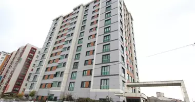 Mieszkanie 3 pokoi w Sultangazi, Turcja