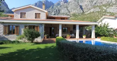 Villa en Donji Orahovac, Montenegro