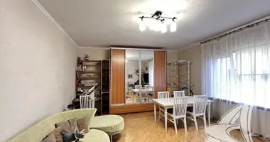 Apartamento 3 habitaciones en Brest, Bielorrusia