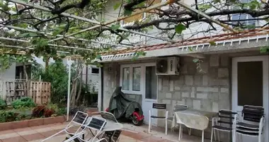 Wohnung 3 Schlafzimmer in Bar, Montenegro