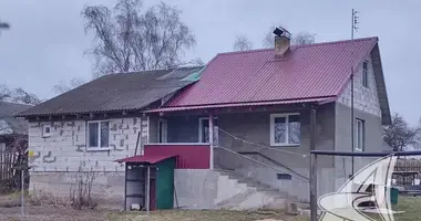 Maison dans Kliejnikauski siel ski Saviet, Biélorussie