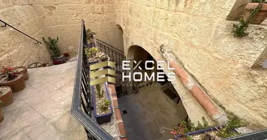 2 bedroom house in Naxxar, Malta