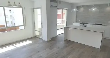 Apartamento 4 habitaciones en Torrevieja, España