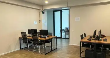 Bureau 127 m² dans Tbilissi, Géorgie