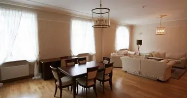 Apartamento 3 habitaciones en Riga, Letonia