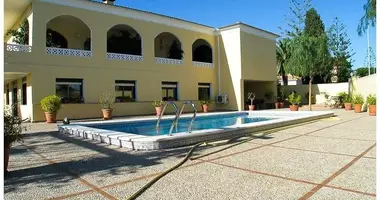 Villa 5 bedrooms in Izhevsk, Russia