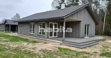 Casa 4 habitaciones en Mersraga novads, Letonia