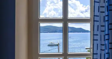 Hôtel 111 m² dans Herceg Novi, Monténégro