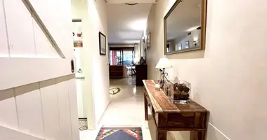 Wohnung 2 Schlafzimmer in Rio Real, Spanien