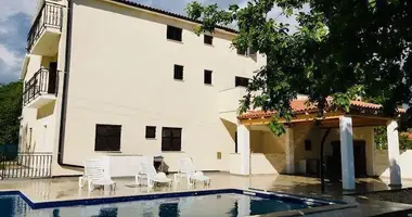 Hotel 450 m² en Porec, Croacia