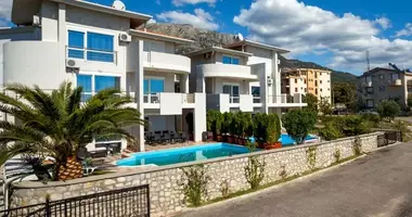 Villa 5 bedrooms with Sauna in Dobra Voda, Montenegro