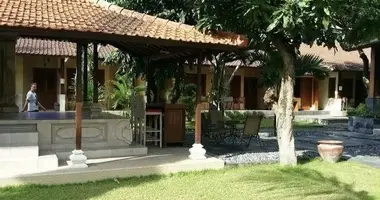 Hotel 3 000 m² in Lesser Sunda Islands, Indonesien
