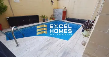 4 bedroom house in Xagħra, Malta