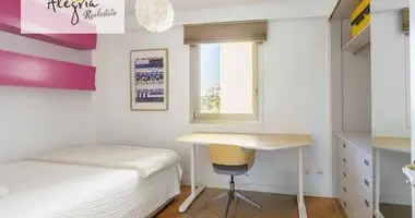 Wohnung 4 zimmer in Comarca de Valencia, Spanien