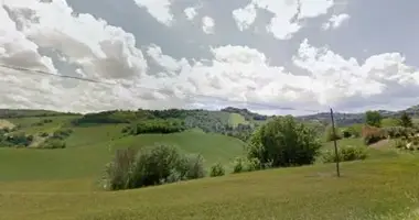 Plot of land in Massa Fermana, Italy