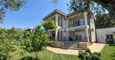 Casa 3 habitaciones en Tomba, Montenegro