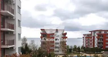 Квартира 3 комнаты в Святой Влас, Болгария