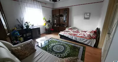 3 room house in Monor, Hungary