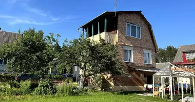 Casa en Liebiedzieuski sielski Saviet, Bielorrusia