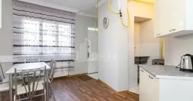 Apartamento 3 habitaciones en Tiflis, Georgia