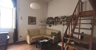 Wohnung 3 Zimmer in Budapest, Ungarn