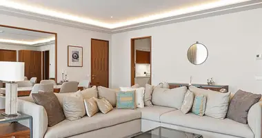 Apartamento 3 habitaciones en Tivat, Montenegro