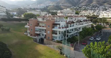 2 bedroom apartment in Benalmadena, Spain