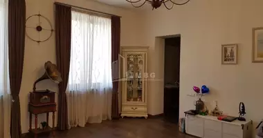 Villa 9 Zimmer mit Möbliert, mit Zentralheizung, mit Asphaltierte Straße in Georgien, Georgien