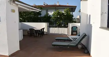 Квартира 2 спальни в Кастель-Пладжа-де-Аро, Испания