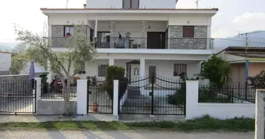 Wohnung 8 Zimmer in Asprovalta, Griechenland
