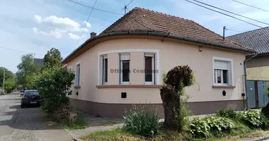 3 room house in Cegled, Hungary