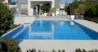 Villa 1 Zimmer mit Meerblick, mit Schwimmbad, mit Erste Küstenlinie in Peyia, Cyprus