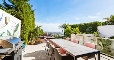 4 bedroom apartment in Benahavis, Spain