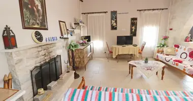 2 bedroom house in Choletria, Cyprus