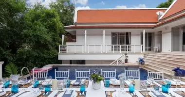 Villa 3 zimmer mit Doppelt verglaste Fenster, mit Möbliert, mit Klimaanlage in Ban Kata, Thailand