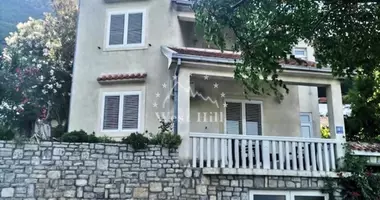 Дом 7 комнат в Лепетане, Черногория