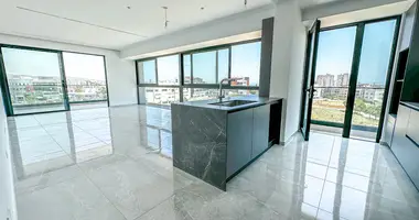 Penthouse 3 chambres dans Mesa Geitonia, Chypre