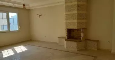 4 room apartment with parking, with swimming pool, with mountain view in Alanya, Turkey