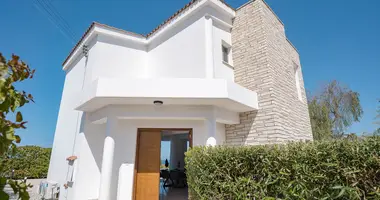 3 bedroom villa in Peyia, Cyprus