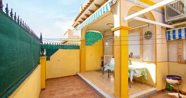 Bungalow 2 bedrooms with Furnitured, with Air conditioner, with Terrace in Torrevieja, Spain